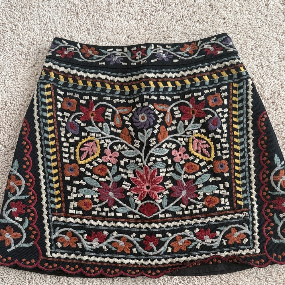 Embroidered Floral Mini Skirt